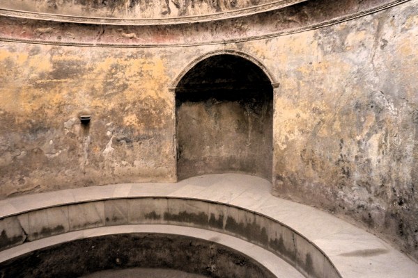 Pompeii baths